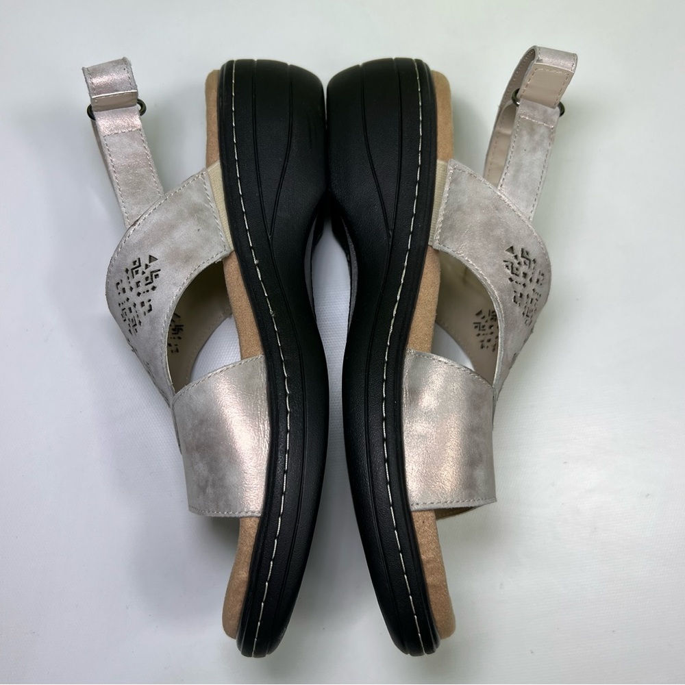 ARRAY Seaside sandals flats size 8 New - Picture 3 of 8